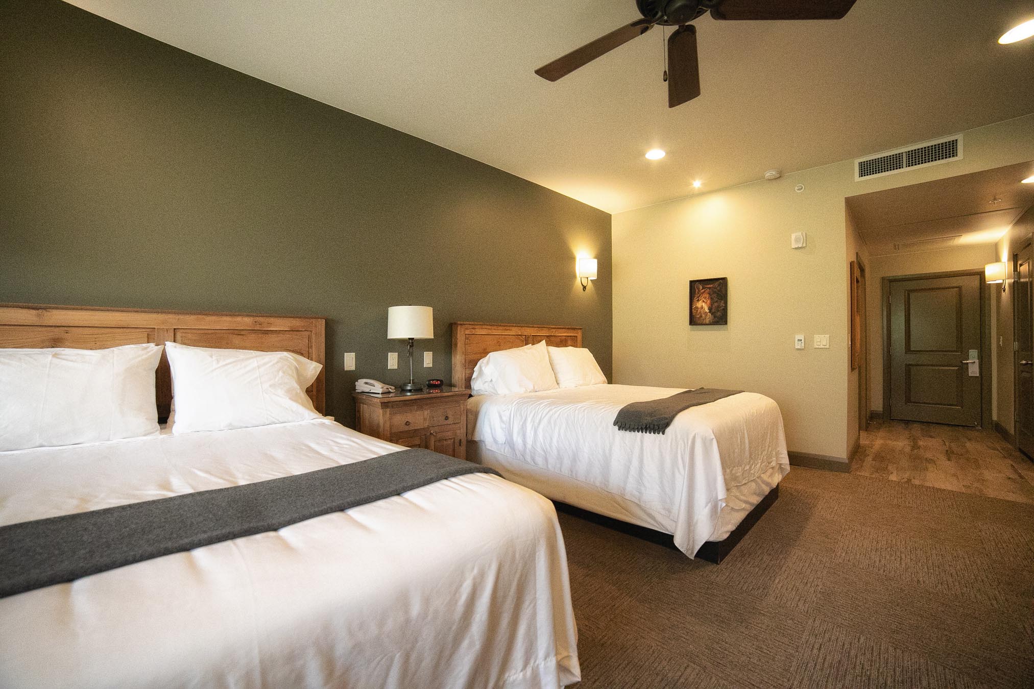 Lodging in Springdale UT Driftwood Lodge Canyon or River View Double